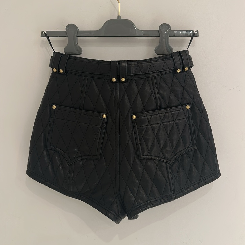 BALMAIN
Black Quilted Leather Shorts - Picture 6 of 10